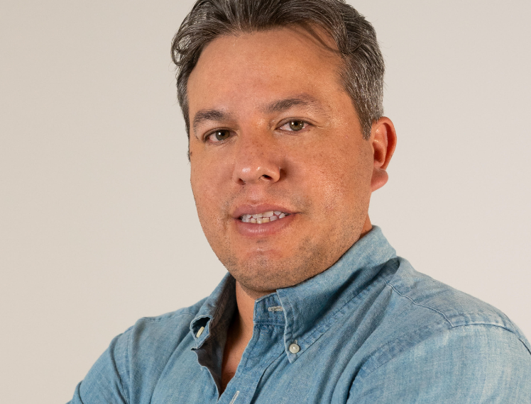 Víctor Andrés Elias Duque